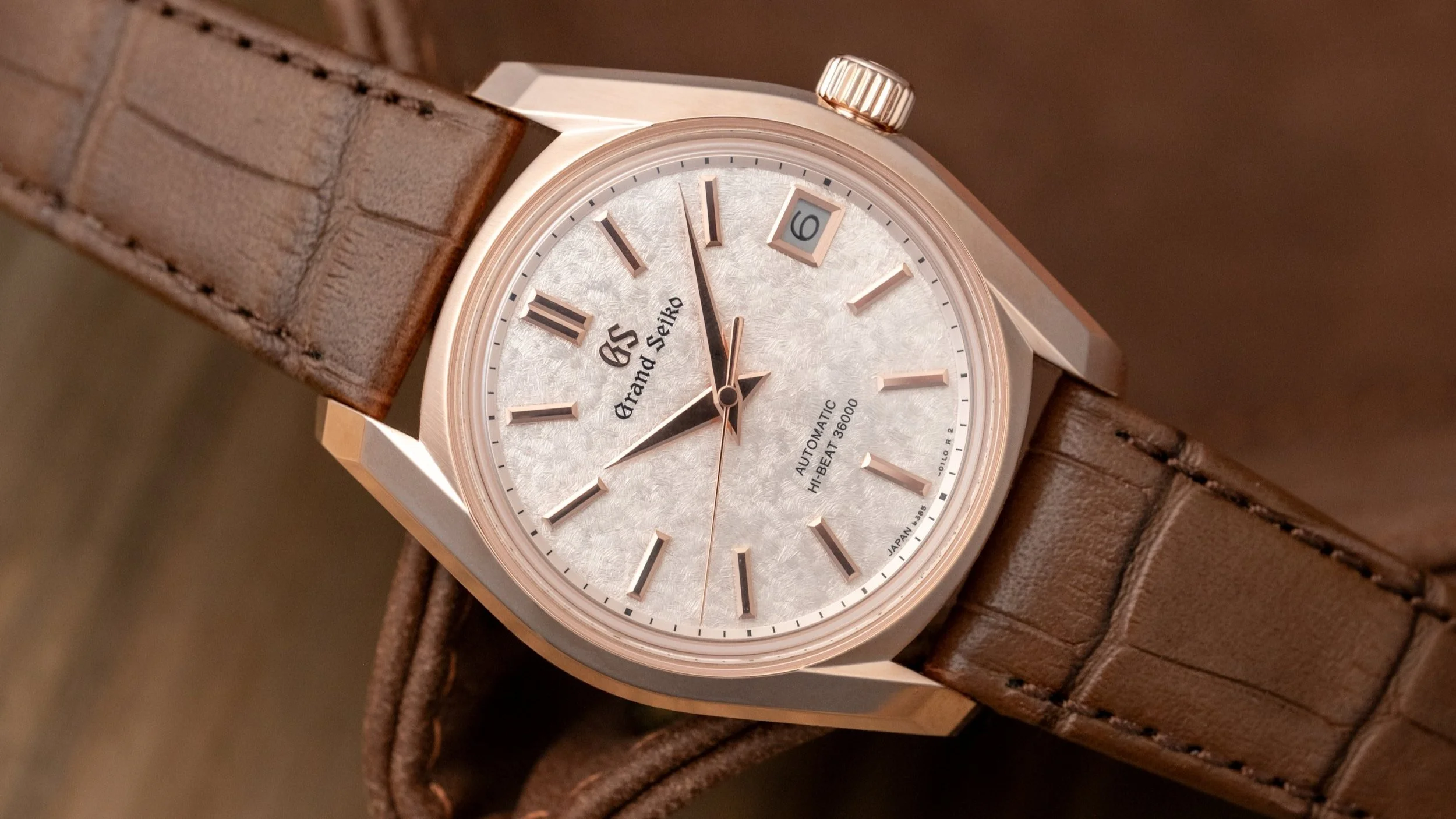 Grand Seiko SBGH368 Review: Sakura Kakushi in Full Bloom